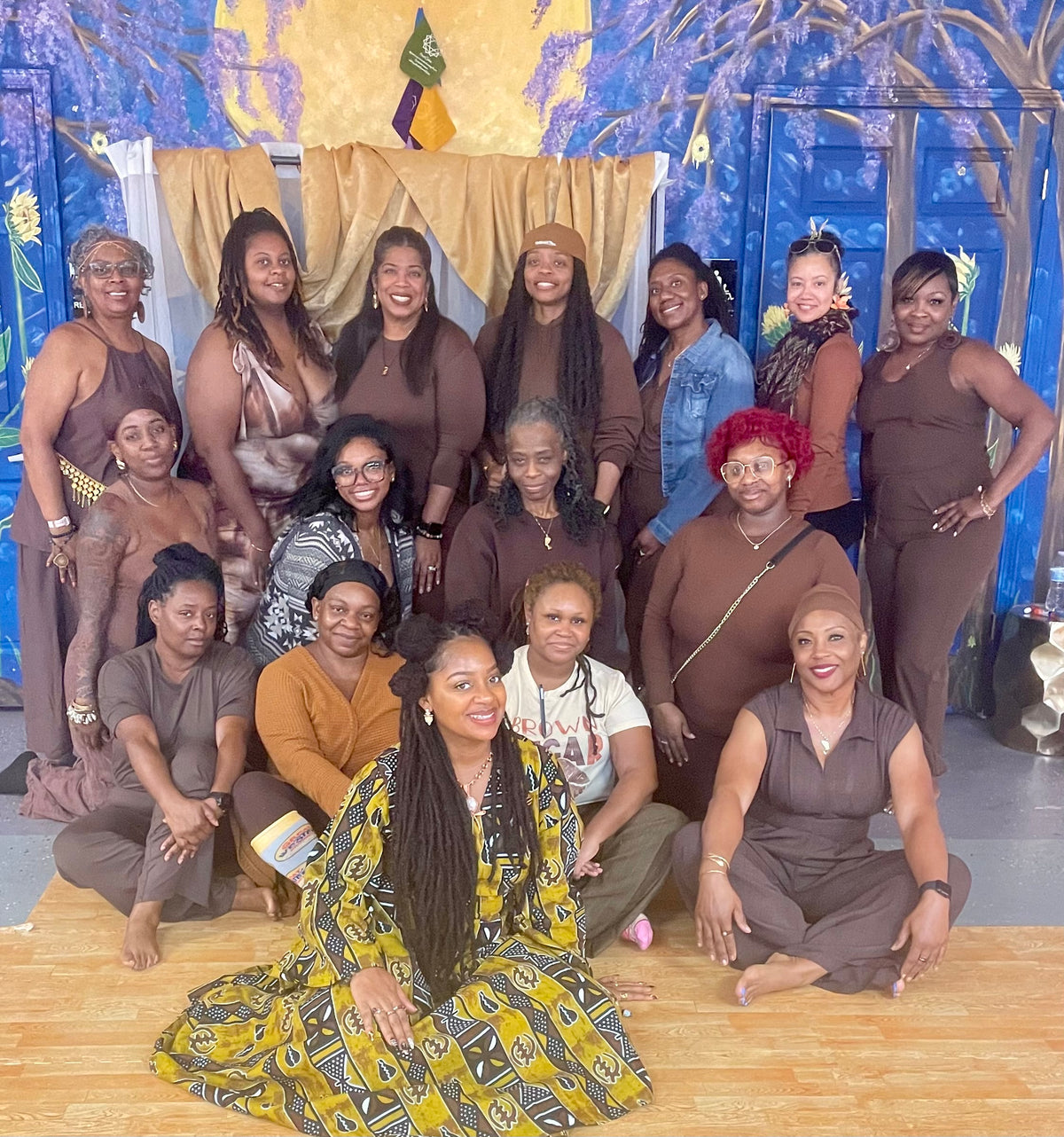 November- In My Soft Woman Era

A Women’s Gathering of Self-Love, Femininity, Joy & Sisterhood